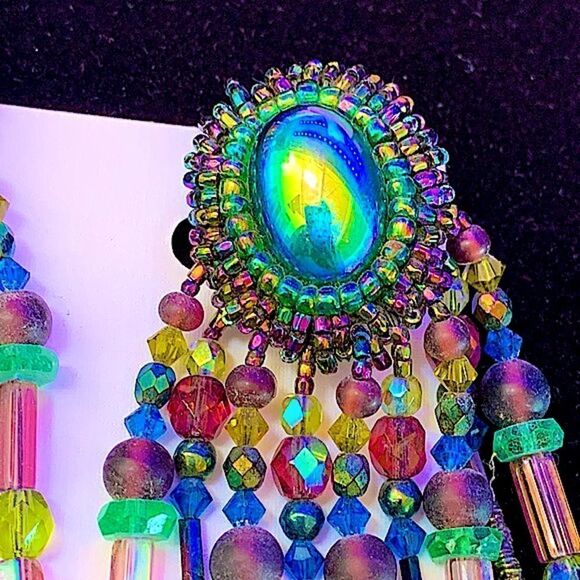 Vintage hand beaded shoulder duster blue iridescent chandelier earrings clip - Picture 9 of 10